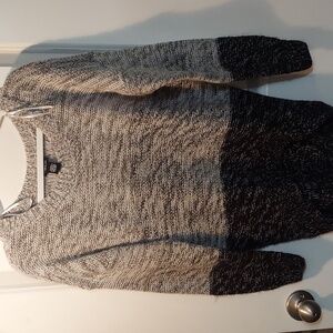 NWOT Rue 21 Sweater Black/Gray